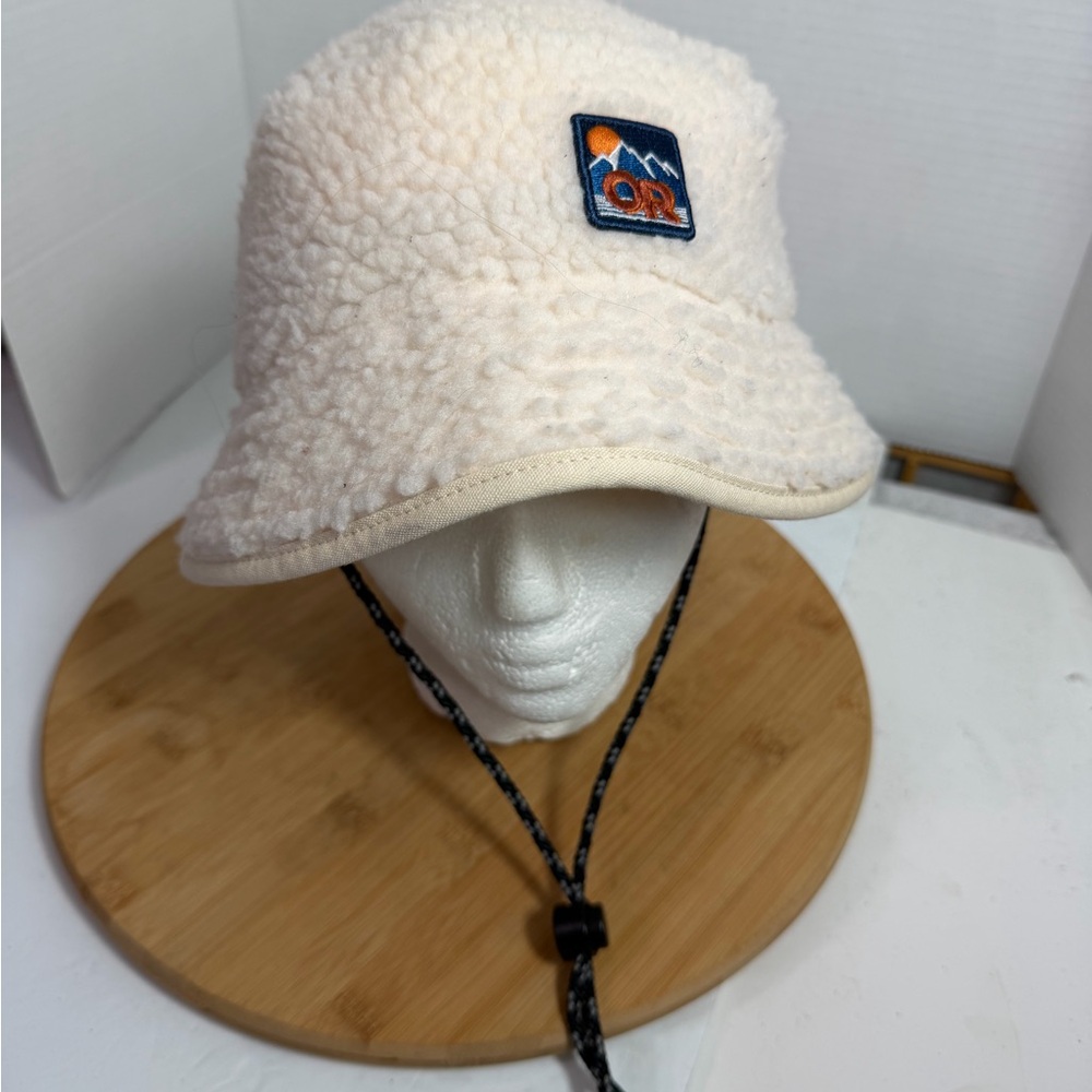 Outdoor Research Sherpa Fleece White Bucket Hat One Size Fits Most